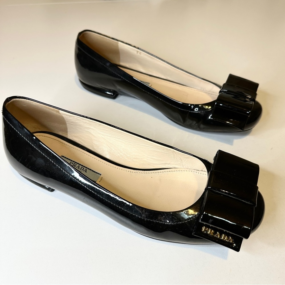 PRADA Patent Leather Black Bow Prada Authentic Flats